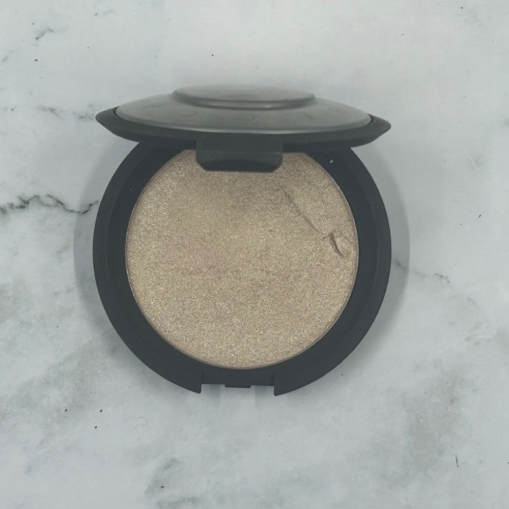 BECCA Shimmering Skin Perfector Pressed Highlighter | Shade OPAL